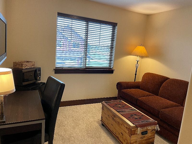 Second Bedroom with Sofa, Desk, Mini Fridge and Microwave and TV!