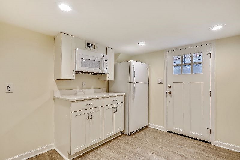 Furnished Finder property 373707_1 photo 6