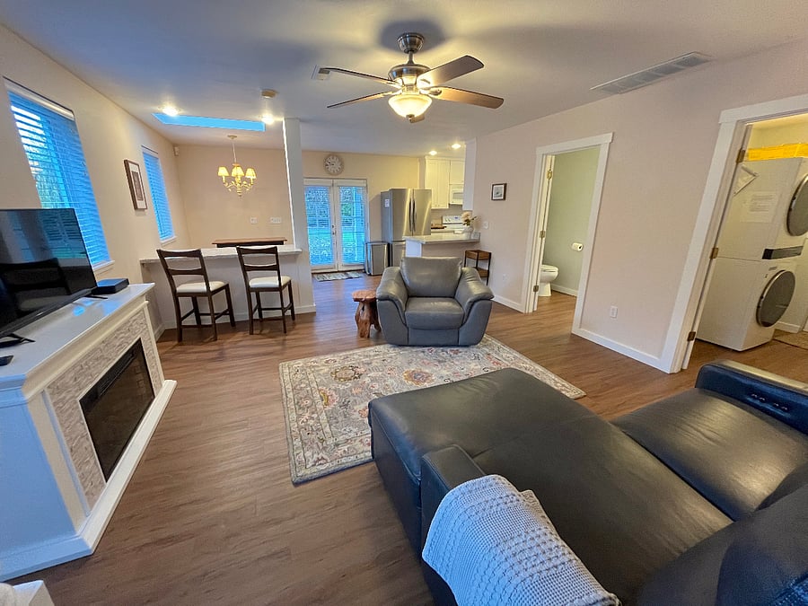 Furnished Finder property 373721_1 photo 7