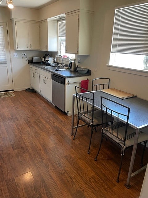 Furnished Finder property 373729_1 photo 4