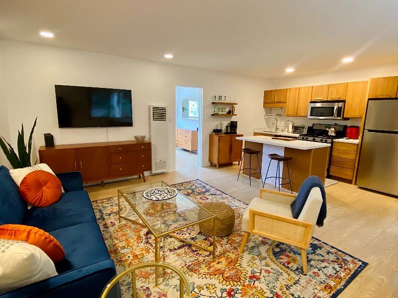 Furnished Finder property 373808_1 photo 5