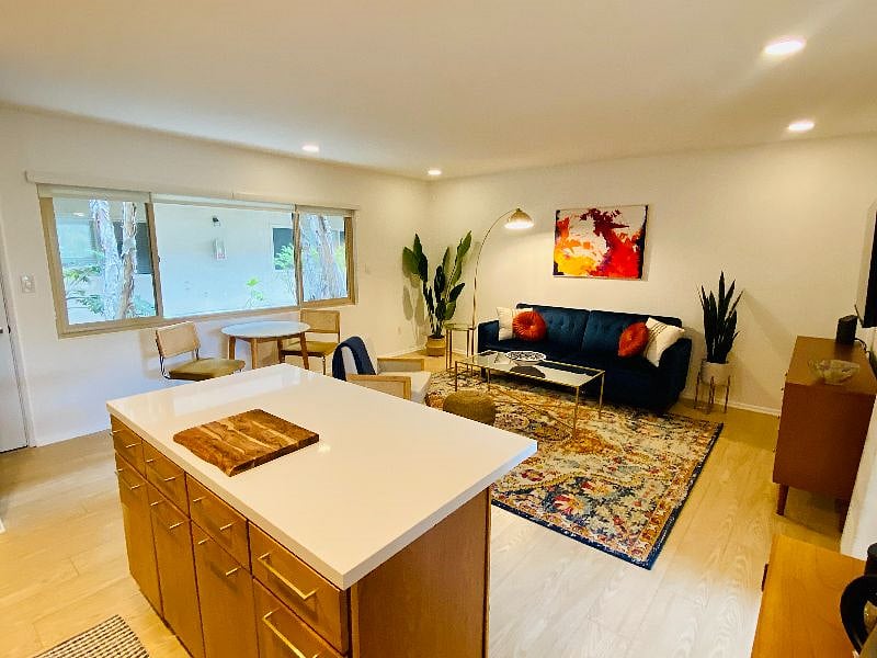 Furnished Finder property 373808_1 photo 6