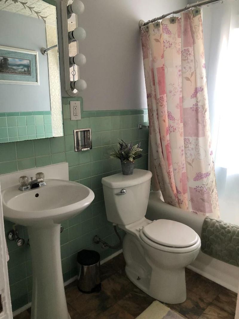 Furnished Finder property 373813_1 photo 8