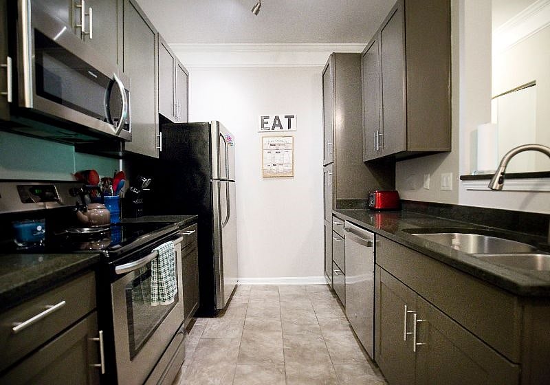 Furnished Finder property 373841_1 photo 3