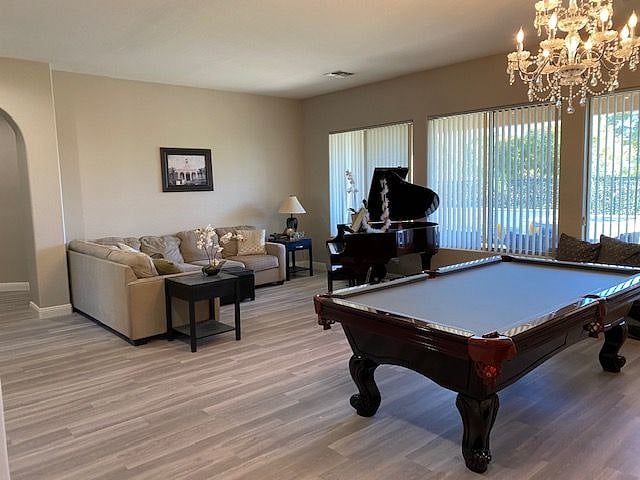 Furnished Finder property 373899_1 photo 10
