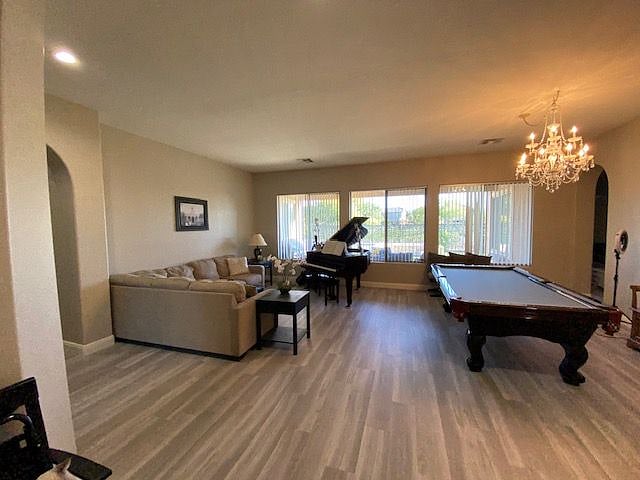 Furnished Finder property 373899_1 photo 11