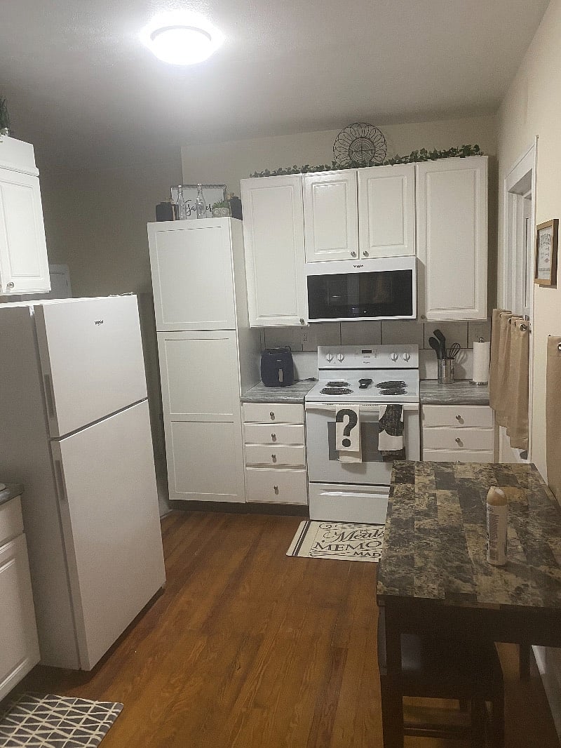 Furnished Finder property 373906_1 photo 10
