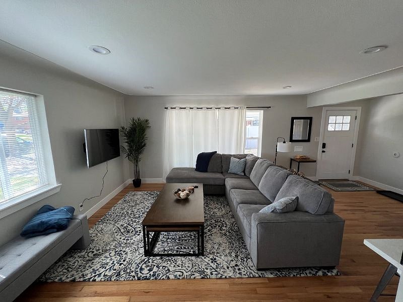 Furnished Finder property 373945_2 photo 10