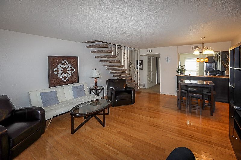 Furnished Finder property 373948_1 photo 11