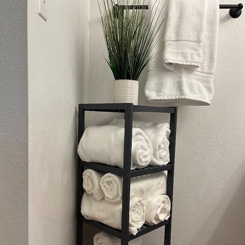 Bathroom towels