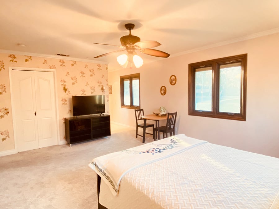 Furnished Finder property 373979_1 photo 32