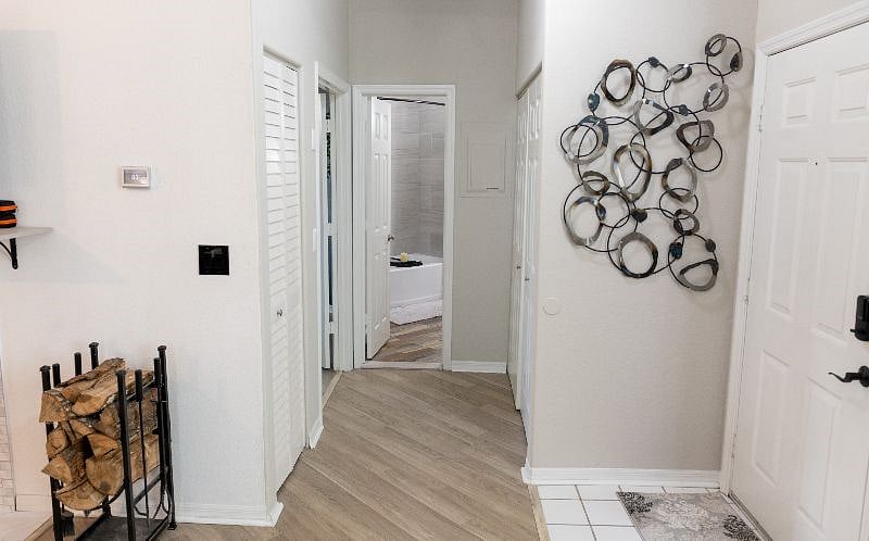 Furnished Finder property 373982_1 photo 24