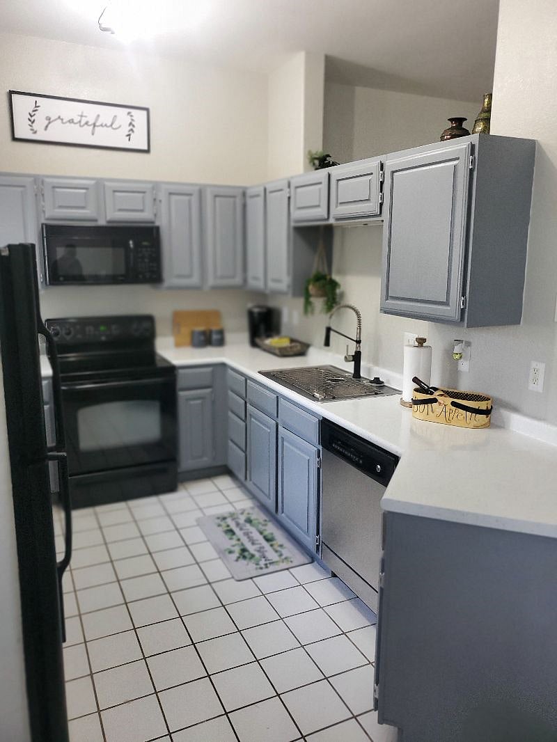 Furnished Finder property 373982_1 photo 15