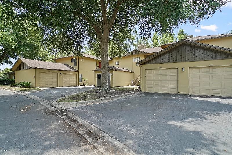 Private Detached Garage