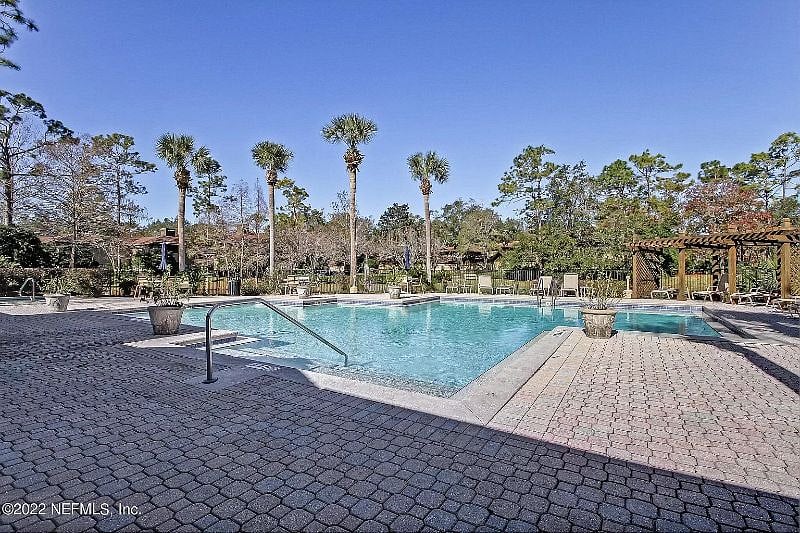 Furnished Finder property 373982_1 photo 33