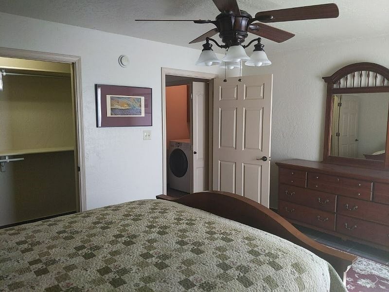 access to hall and laundry area