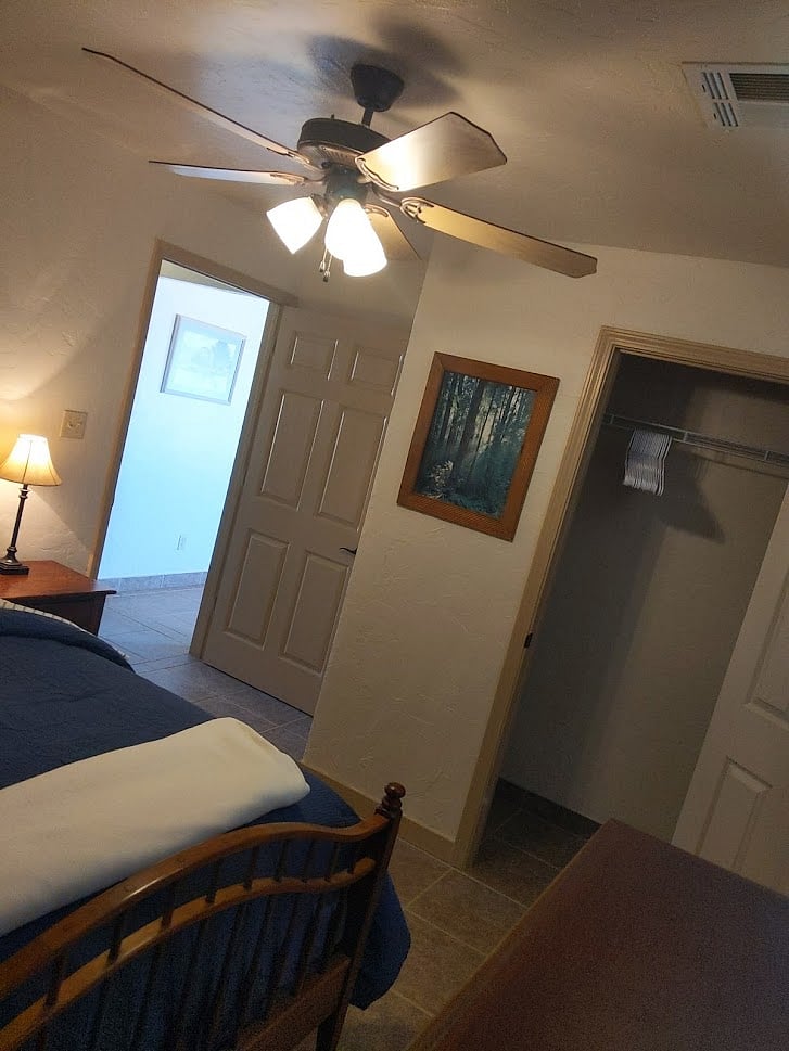 Furnished Finder property 374013_2 photo 24