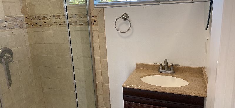 Furnished Finder property 374015_1 photo 6