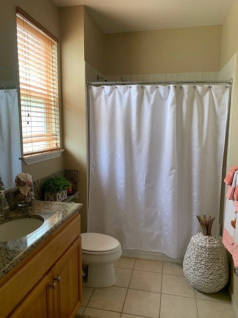 Furnished Finder property 374021_1 photo 5