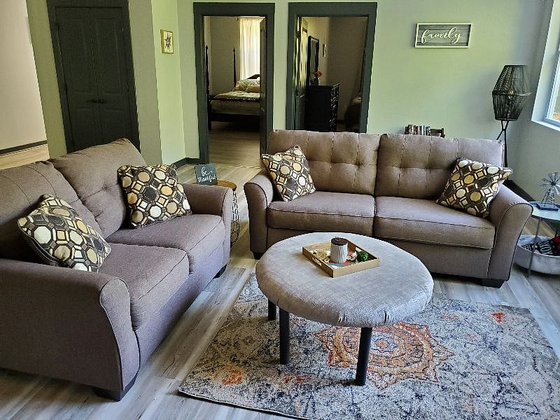 Furnished Finder property 374028_1 photo 14