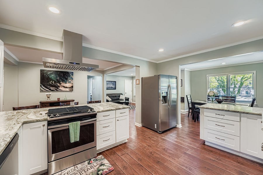 Furnished Finder property 374080_1 photo 11