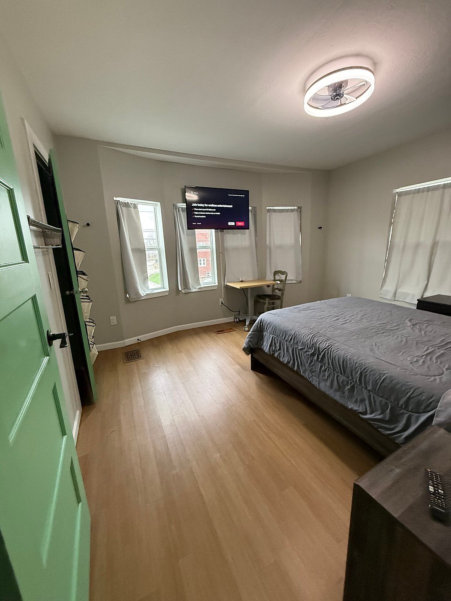 Furnished Finder property 374103_1 photo 4
