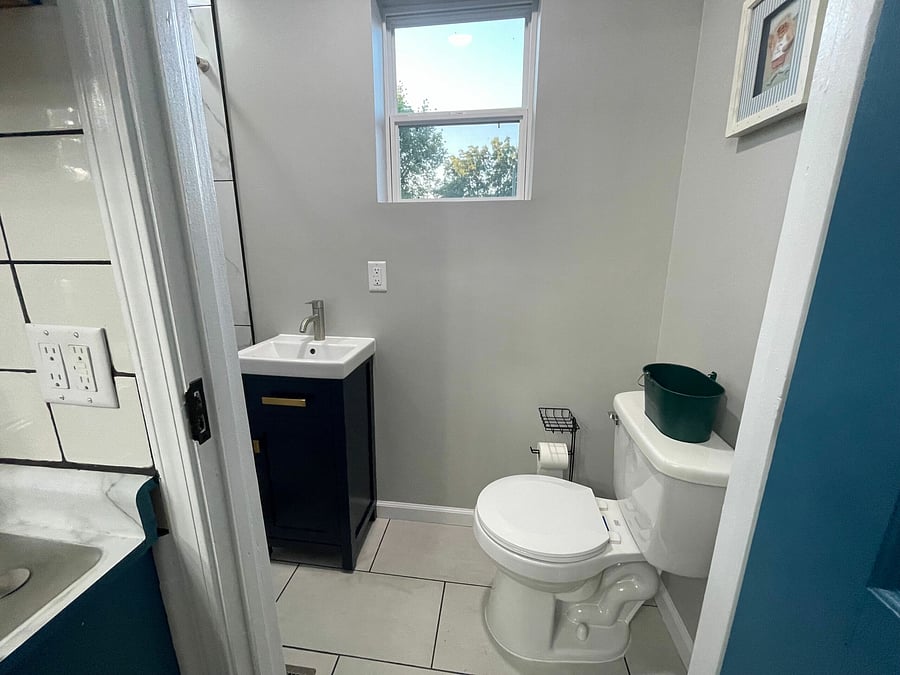 Furnished Finder property 374103_1 photo 6