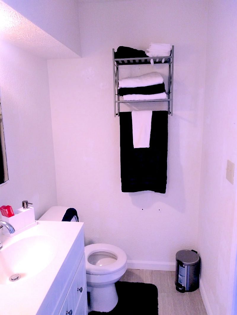 Furnished Finder property 374187_1 photo 6