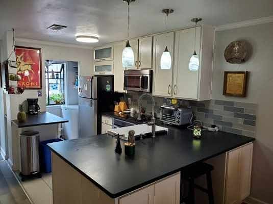 Furnished Finder property 374263_1 photo 8