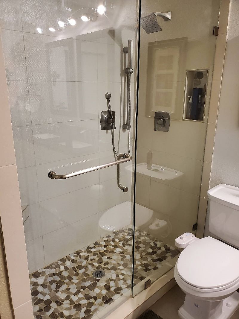 Furnished Finder property 374263_1 photo 30