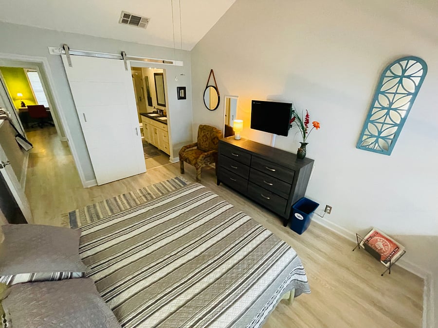 Furnished Finder property 374263_1 photo 23