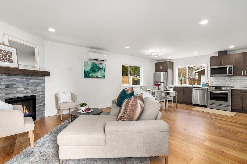 Furnished Finder property 374272_1 photo 1