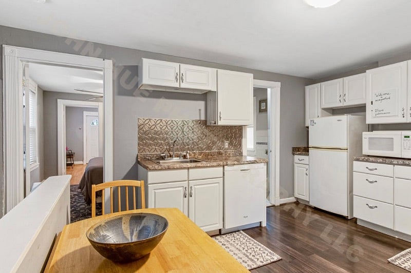 Furnished Finder property 374347_1 photo 9