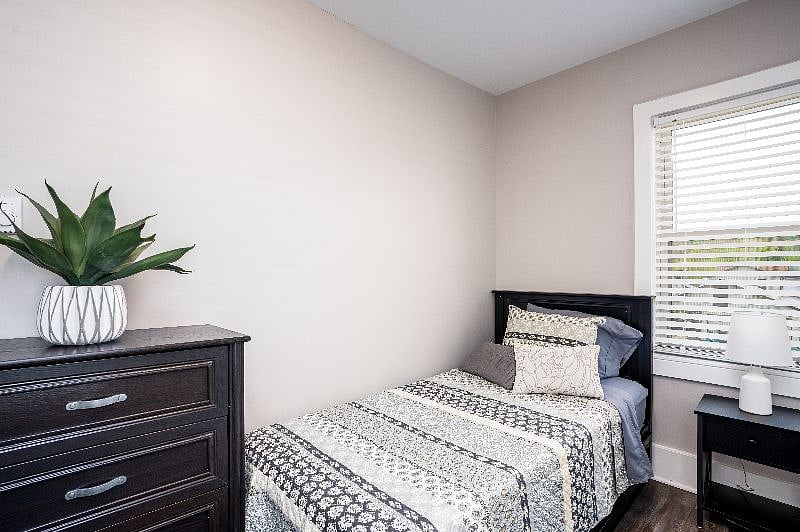 Furnished Finder property 374407_1 photo 16
