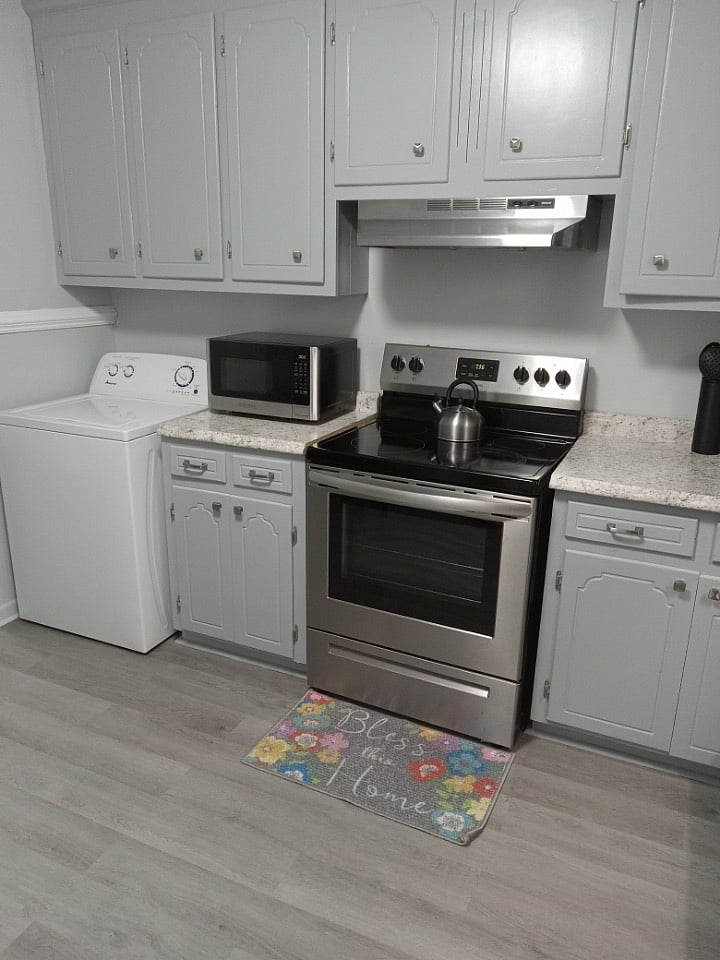 Furnished Finder property 374437_1 photo 8