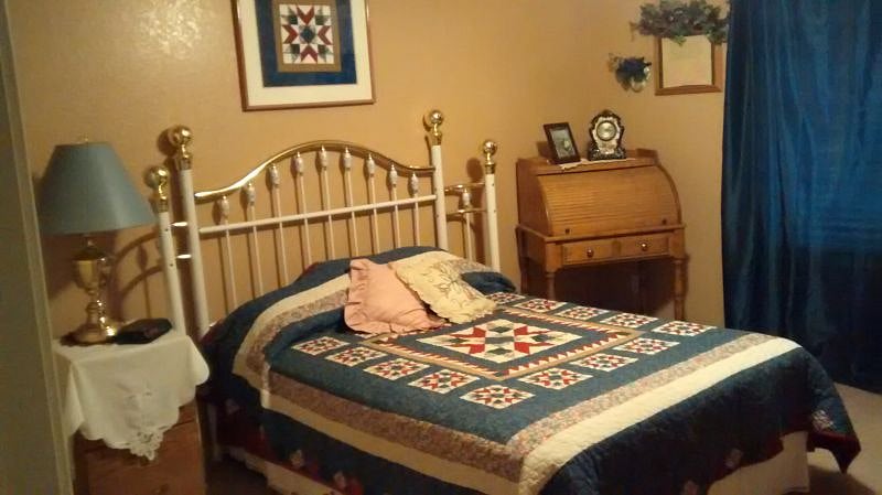 Blue bedroom - queen bed