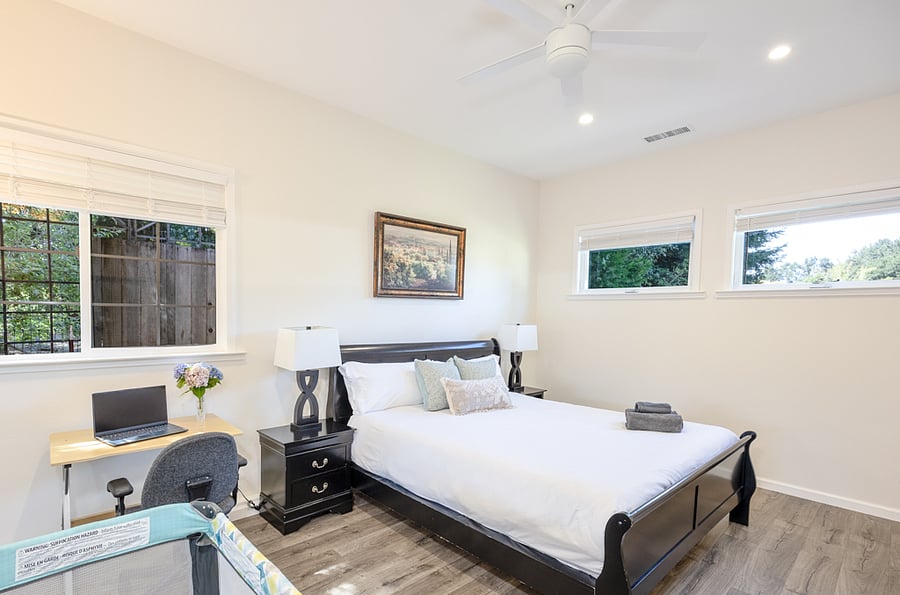 Furnished Finder property 374530_1 photo 6
