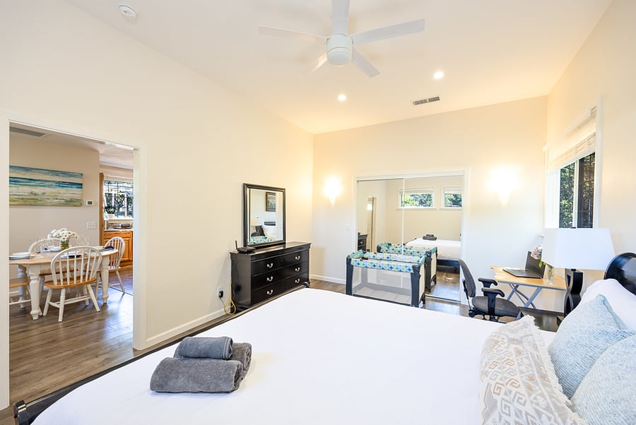 Furnished Finder property 374530_1 photo 11