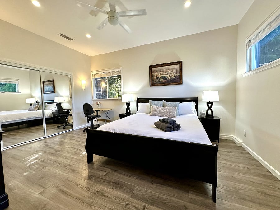 Furnished Finder property 374530_1 photo 4