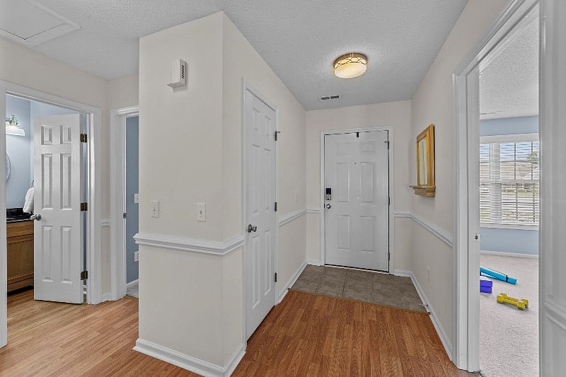 Furnished Finder property 374679_1 photo 4