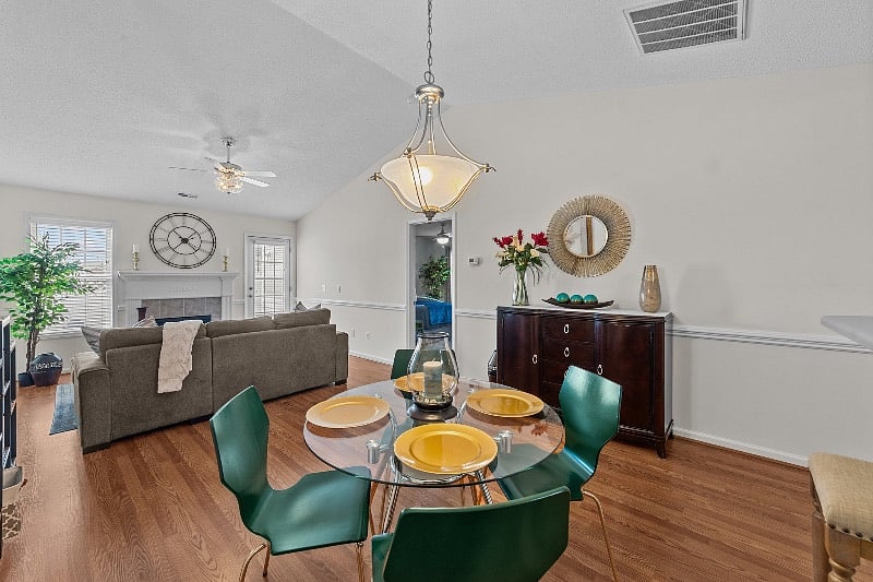 Furnished Finder property 374679_1 photo 8