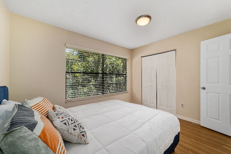 Furnished Finder property 374708_1 photo 22