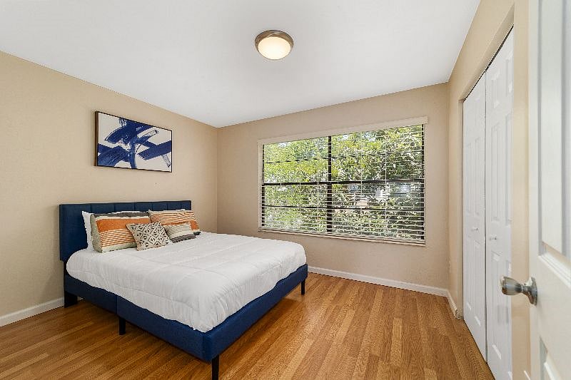 Furnished Finder property 374708_1 photo 21