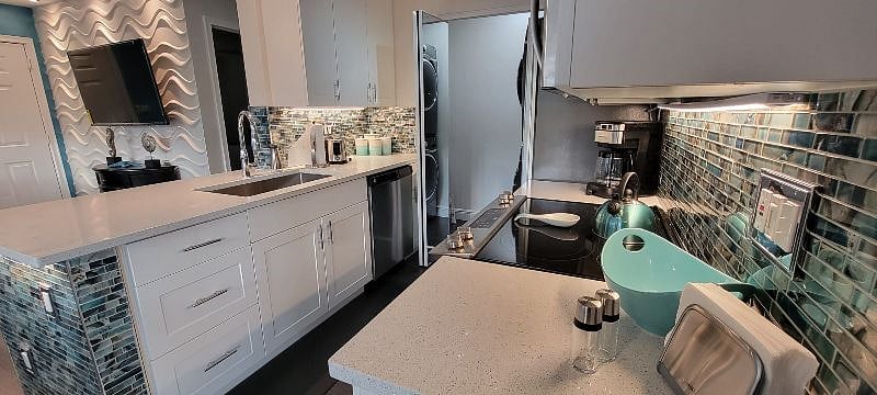 Furnished Finder property 374733_1 photo 10