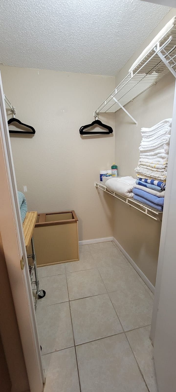 Furnished Finder property 374733_3 photo 16