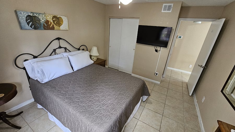 Furnished Finder property 374733_3 photo 18