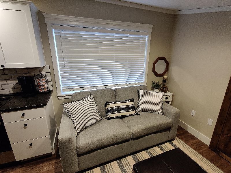 Furnished Finder property 374774_1 photo 6