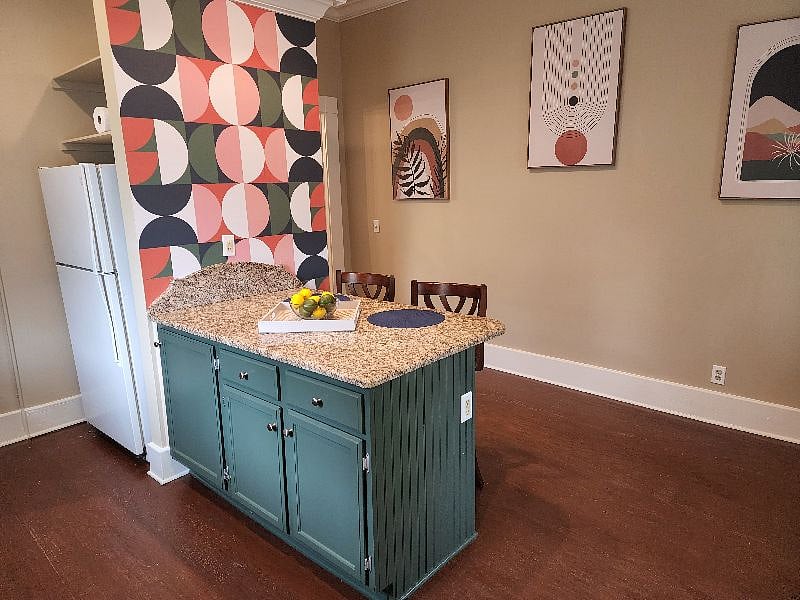 Furnished Finder property 374802_1 photo 4