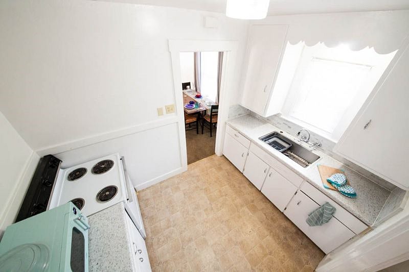 Furnished Finder property 374816_1 photo 9