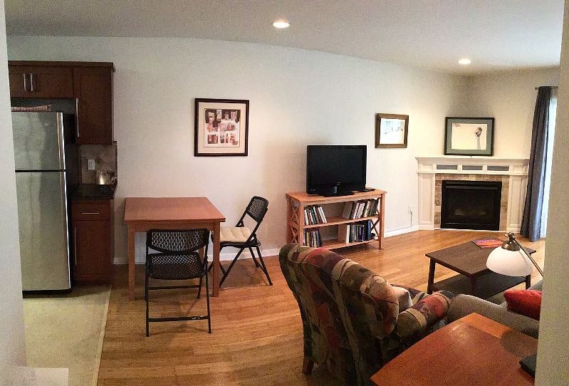 Furnished Finder property 374827_1 photo 5